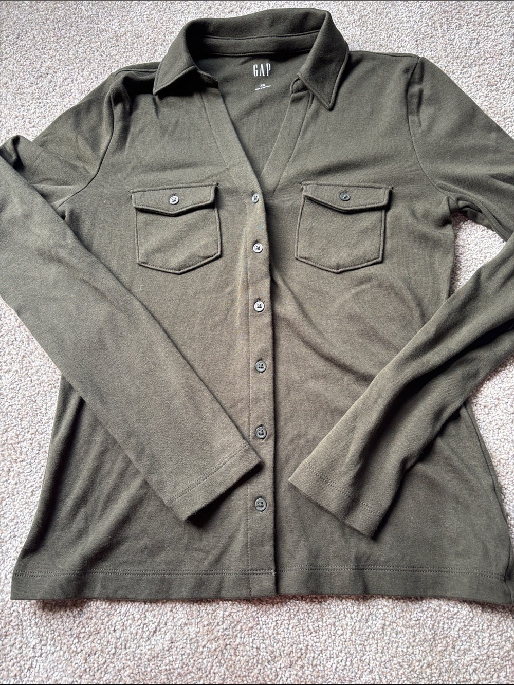 GAP Olive Button-Front Long Sleeve Shirt